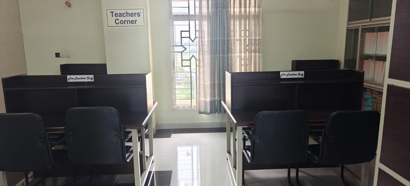 Digital Library & Computer Lab